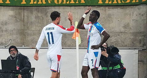 Ismaila Sarr double sends Crystal Palace through to Conference League last eight
