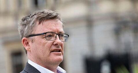 15% of chemotherapy patients do not start treatment on time