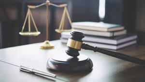 Man wielded timber handle at his neighbour