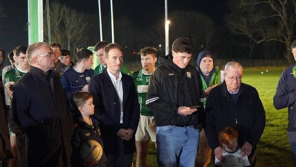 Chairman of Sarsfields GAA Club Ryan O'Connor speaks to the large attendance at the switching on of the lights at the Colm Horkan Memorial Pitch recently. 