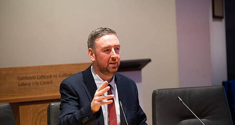 Galway City Mayor Mike Cubbard to contest by-election