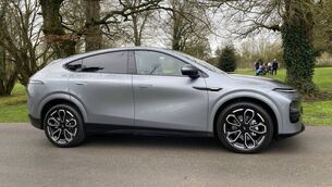 <p>The Xpeng G6 is a fairly long vehicle with a 2890mm wheelbase, offering ample interior space for five adults.</p>