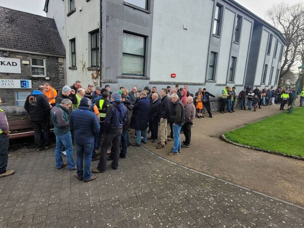 Protestors would later gather at the Mall for further discussions Protestors would later gather at the Mall for further discussions