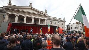 Fuel protests: Protestors block off O'Connell Street as part of demonstration