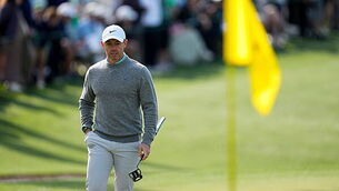 Lauren Price looking ahead to wedding after victory over Stephanie Pineiro Lauren Price looking ahead to wedding after victory over Stephanie Pineiro