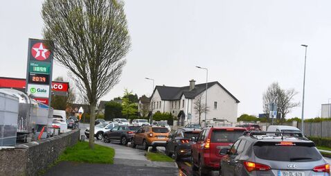 Long queues at Ballina petrol stations amid panic buying