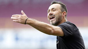 Ten-man Celtic surrender two-goal lead to draw with Bologna in Europa League Ten-man Celtic surrender two-goal lead to draw with Bologna in Europa League