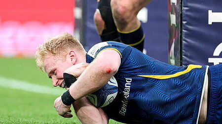 Leinster run in six tries in 43-13 rout of Sale
