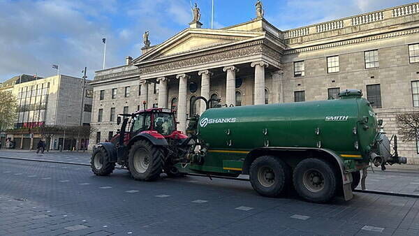 Taoiseach received no prior warning of Michael Healy-Rae's resignation