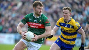 <p>Allianz Football League Division 1, Hastings Insurance MacHale Park, Mayo 22/3/2026 Mayo vs Roscommon Aidan O'Shea of Mayo and Eoin McCormack of Roscommon Mandatory Credit ©INPHO/Andrew Paton</p>
