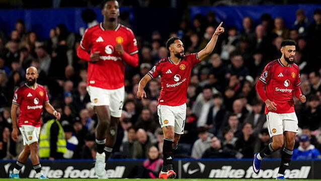 Man Utd strengthen Champions League bid after edging past struggling Chelsea