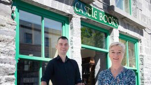 <p>David &amp; Kathryn Brennan, owners of Castle Bookshop.</p>