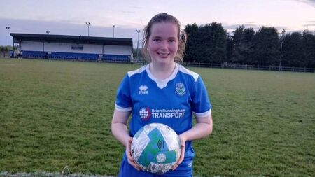 Five-star Manulla cruise to victory, S&F win bragging rights