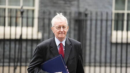 Northern Ireland Secretary to meet ministers at Hillsborough Castle