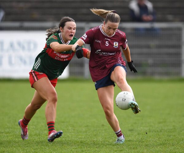 Aoife Staunton of Mayo puts pressure on Galway’s Hannah Noone. Picture: David Farrell