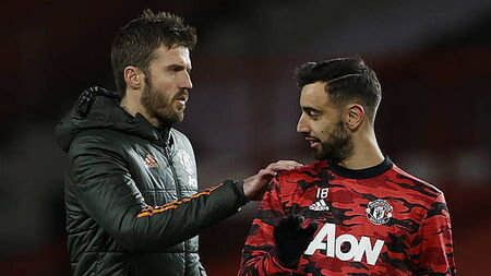 'We don’t talk about Bruno leaving Man United' – Carrick keen to keep Fernandes
