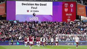 West Ham to contact PGMO over controversial disallowed goal against Arsenal West Ham to contact PGMO over controversial disallowed goal against Arsenal