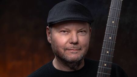 Five-time Grammy award winner to perform in Mayo this month
