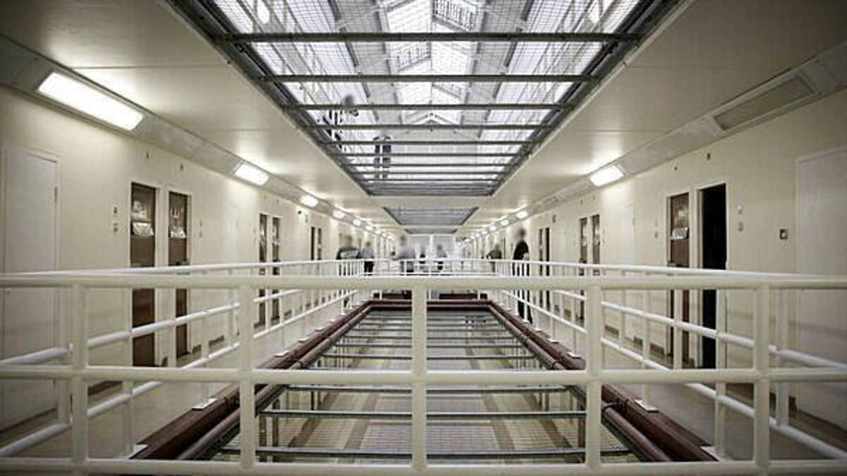 Nurse forced to watch helplessly while inmate died in locked cell as officers couldn't find keys