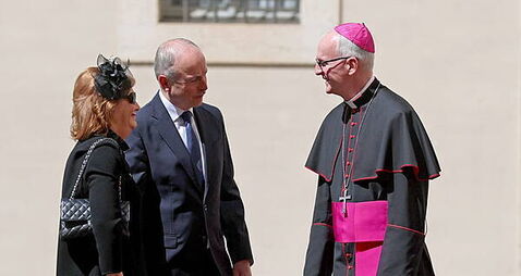 Taoiseach arrives at Vatican for meeting with the Pope
