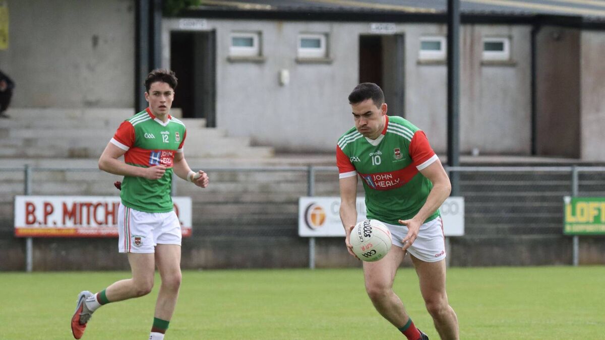Ballina Stephenites hold on to go top of Division 1