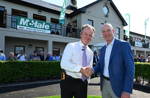 The two-day meeting combined top-class National Hunt racing with plenty of off-track interest, highlighted by a visit from USA Ryder Cup captain Jim ...