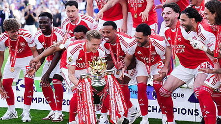 Arsenal would eclipse the ‘Invincibles’ side with double win, says Martin Keown