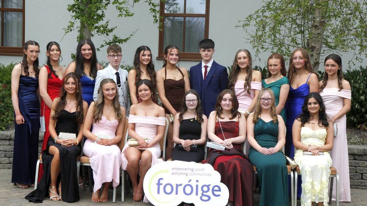 Local Notes: Bofeenaun Foroige Club attend Mayo Foroige 3rd Years Prom Ball.