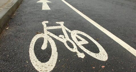 Safety concerns over new cycleway beside busy Mayo road