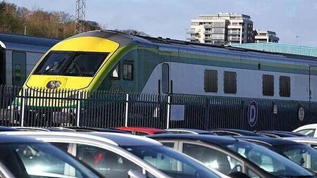 Delays continue for Irish Rail passengers after major signal fault