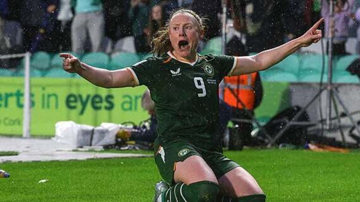Late Amber Barrett goal seals crucial win over the Netherlands