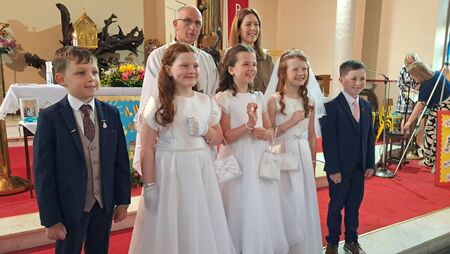 Local Notes: First Holy Communion Day at Lacken NS