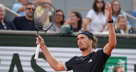 Alexander Zverev ends long wait for grand slam title with French Open triumph
