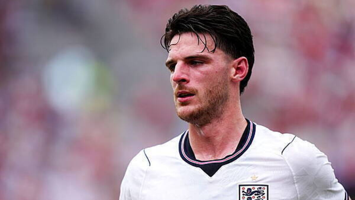 Declan Rice gets telling-off from mum after sunburn blunder