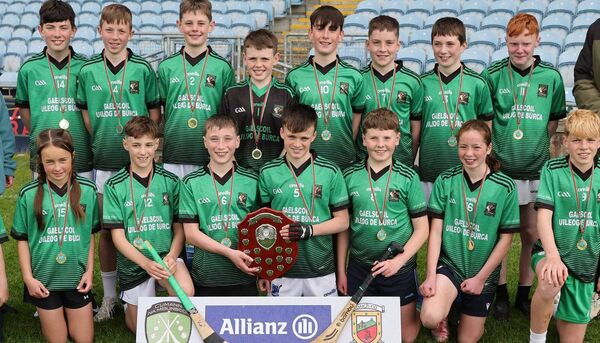 Gaelscoil Uileog de Búrca who defeated St Colmcille's NS in the Cumann na mBunscol Division 3 hurling final at Hastings Insurance McHale Park. Picture: Michael Donnelly Gaelscoil Uileog de Búrca who defeated St Colmcille's NS in the Cumann na mBunscol Division 3 hurling final at Hastings Insurance McHale Park. Picture: Michael Donnelly