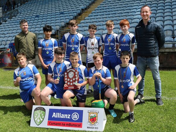 St Attracta's NS, Ballaghaderreen who were crowned Division 4 champions after their win against Claremorris NS in the Cumann na mBunscol Mhaigh Eo Finals in Castlebar. They are pictured with Noel Loftus (principal) and Damien Connolly (deputy principal). Picture: Michael Donnelly St Attracta's NS, Ballaghaderreen who were crowned Division 4 champions after their win against Claremorris NS in the Cumann na mBunscol Mhaigh Eo Finals in Castlebar. They are pictured with Noel Loftus (principal) and Damien Connolly (deputy principal). Picture: Michael Donnelly