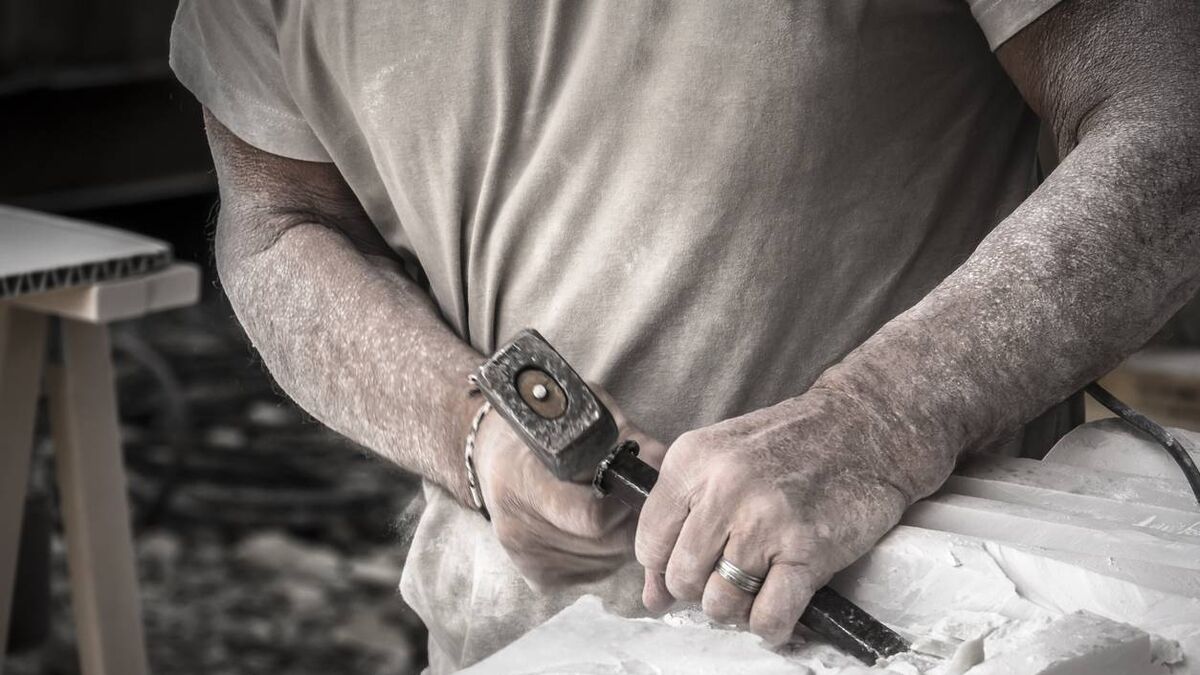 Mayo sculptor awarded new Public Art Commission inspired by Saw Doctors' song