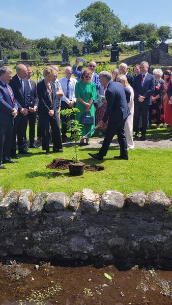 Canadian Prime Minister Mark Carney plants an Irish Oak tree in Aughagower Canadian Prime Minister Mark Carney plants an Irish Oak tree in Aughagower