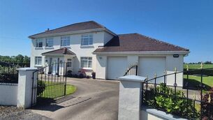 <p>Knockanillaun, Ballina, Co. Mayo.</p> <p>Knockanillaun, Ballina, Co. Mayo.</p>