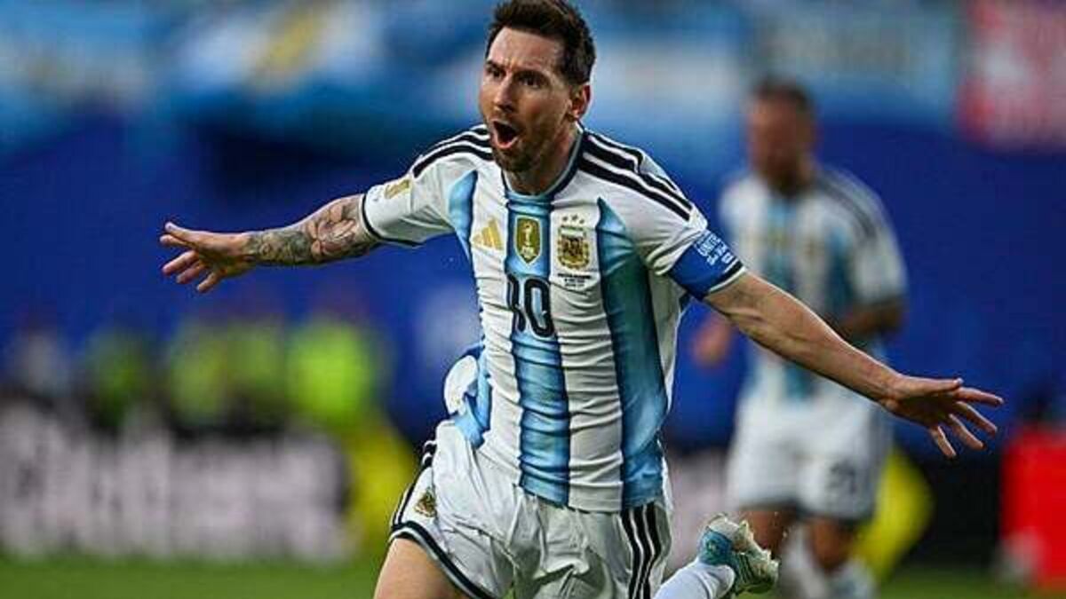 Lionel Messi equals World Cup scoring record with hat-trick against Algeria