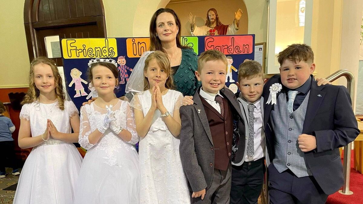 Local Notes: First Holy Communion Class from Templemary NS, Killala.