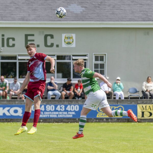 Castlebar Celtic’s Ben Murphy beats Parkvilla’s Tommy Buchanan in the air. Picture: John Corless Castlebar Celtic’s Ben Murphy beats Parkvilla’s Tommy Buchanan in the air. Picture: John Corless