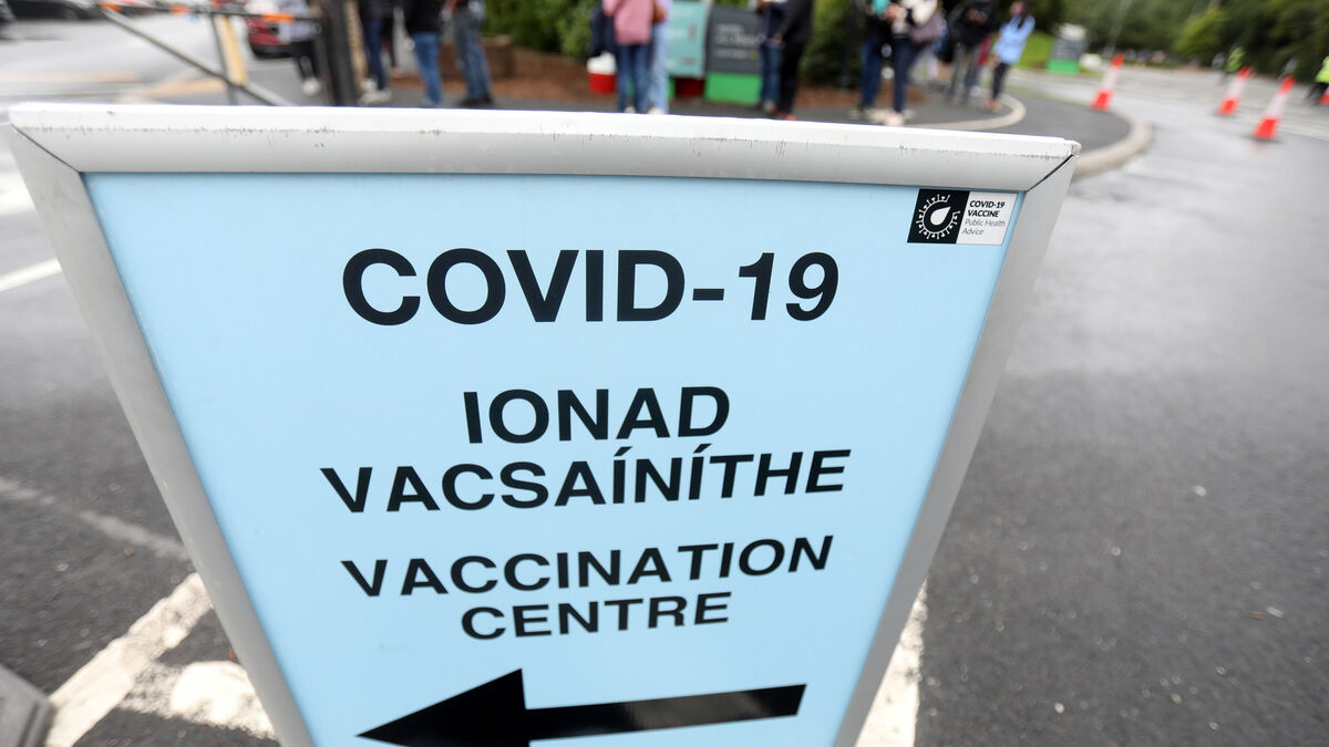 Health forum hears calls to end rollout of Covid-19 vaccine
