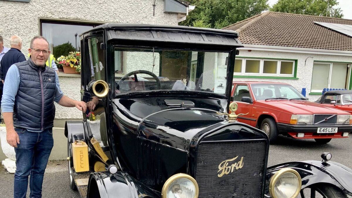 Local Notes: Veteran and Vintage Motor Club stop in Carnacon