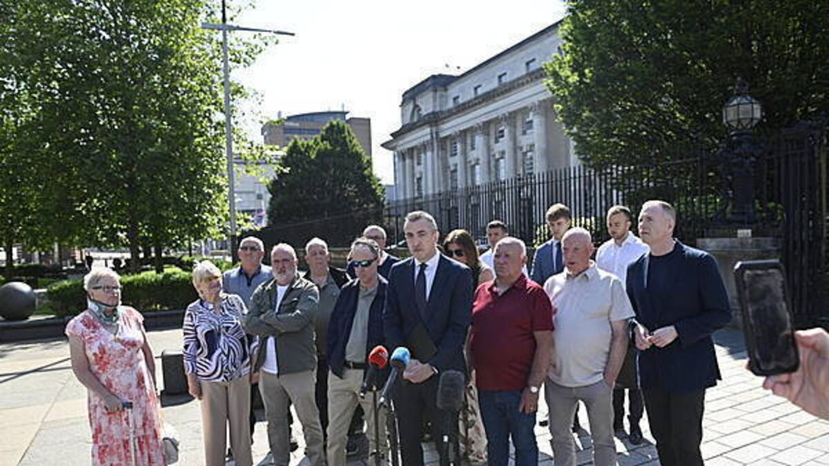 Survivors of 1992 UVF gun attack settle civil case