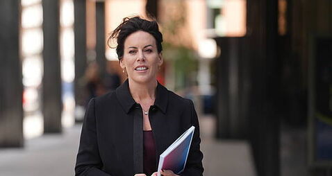 Minister confident in labour guidelines after former master criticism