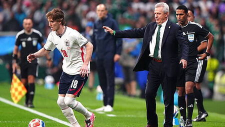 Anthony Gordon: X-rated touchline remark from Mexico boss ‘just a bit of fun’