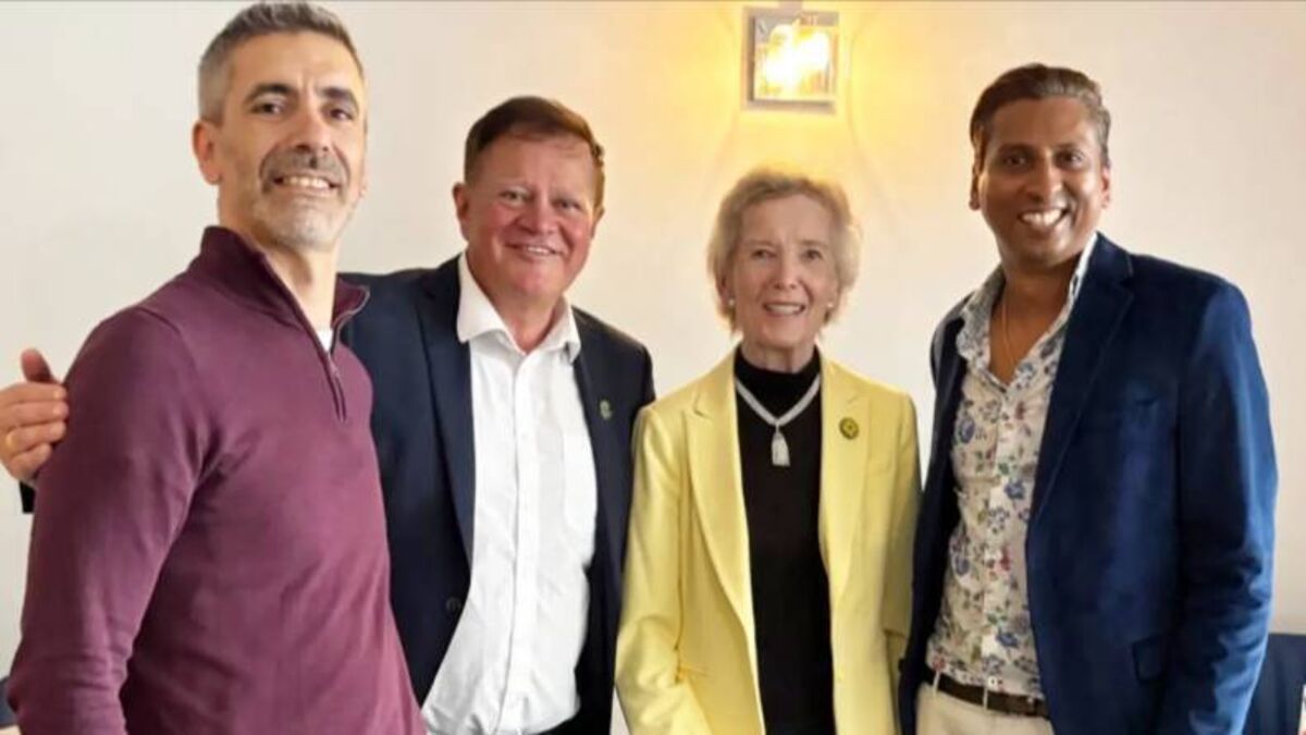Former president of Ireland enjoys lunch at popular Ballina business