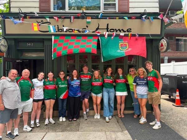 Some members of the Mayo Society New York cheering on Mayo. Some members of the Mayo Society New York cheering on Mayo.