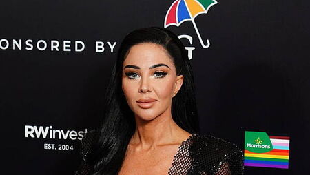 N-Dubz singer Tulisa calls for ‘fairness and truth’ in UK media